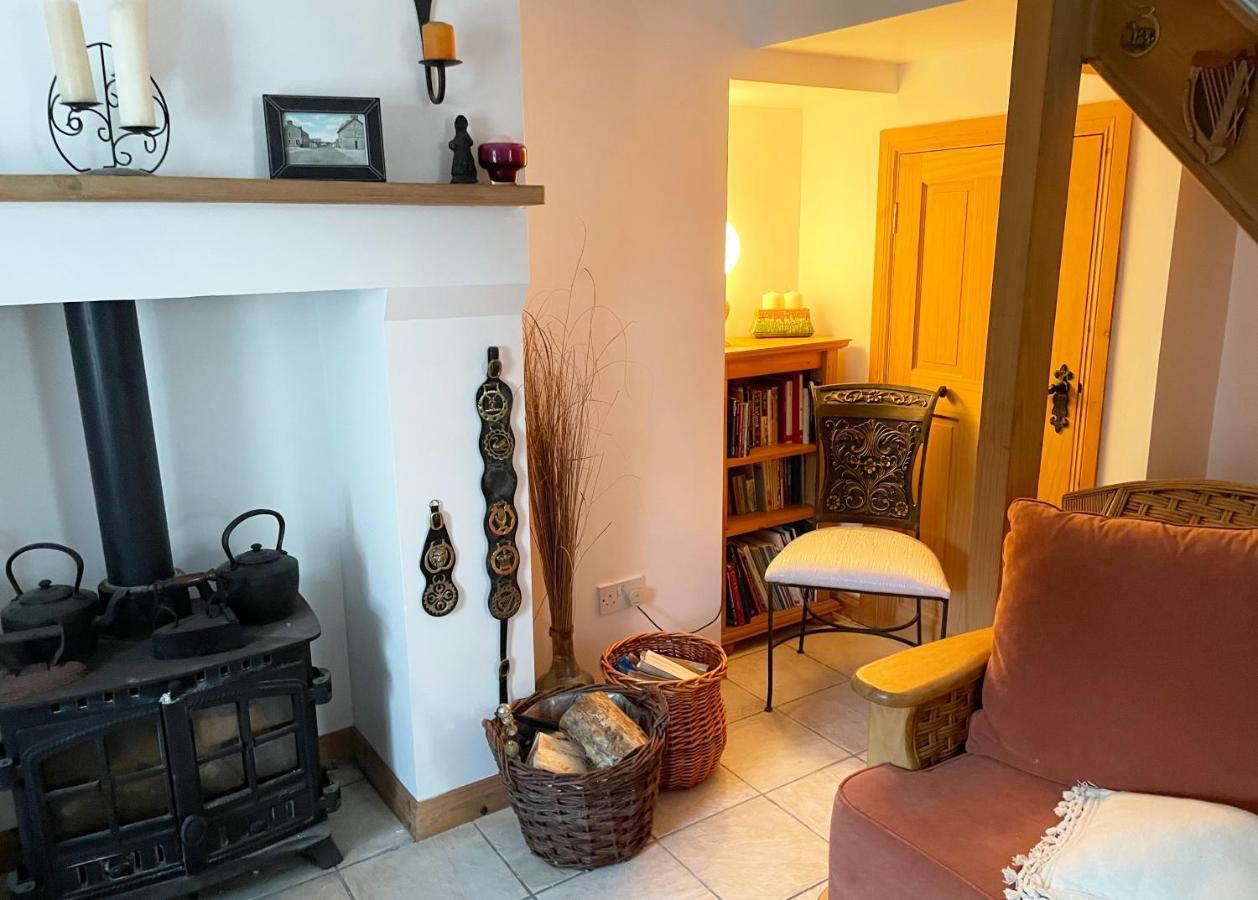 Main Street Cottage, Ballintoy Extérieur photo